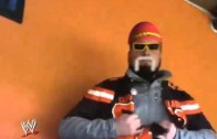 Browns Fan Goes Full Hulkamania