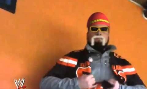 Browns Fan Goes Full Hulkamania