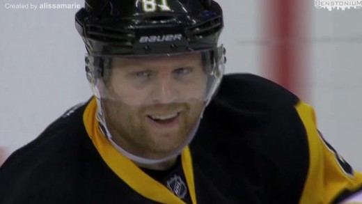 Phil Kessel Tribute – “Make Someone Happy” [by alissamarie]